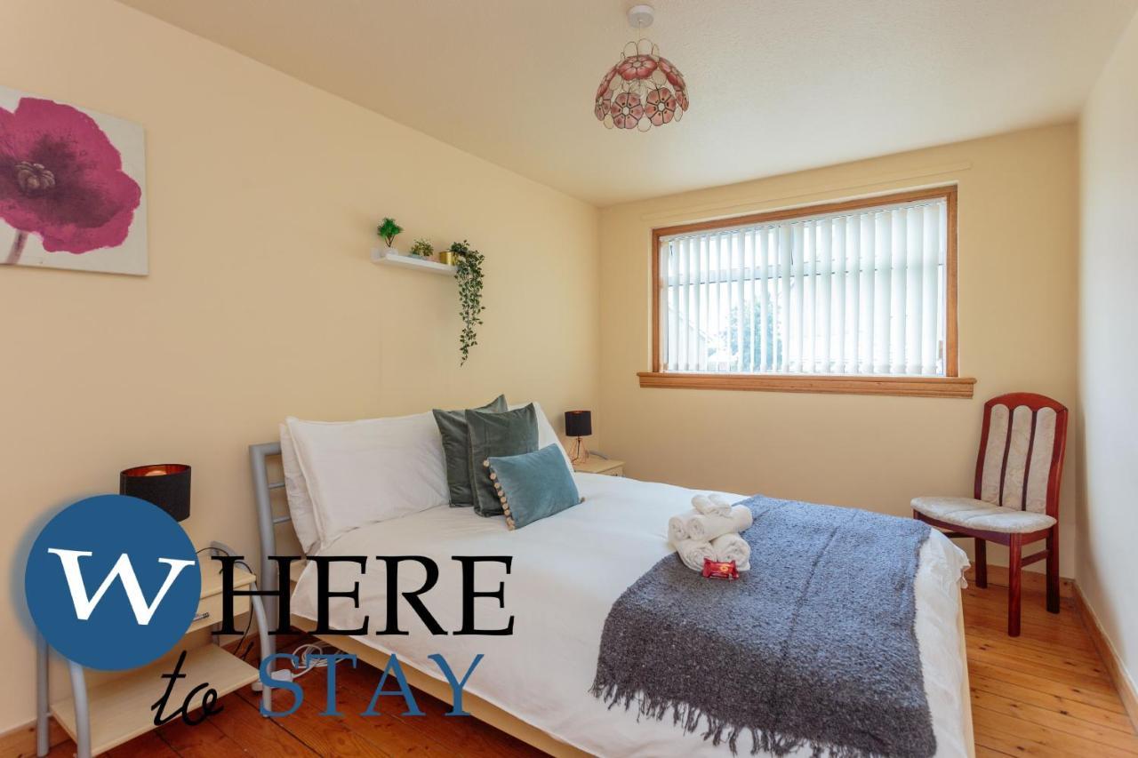 Lovely Apartment By The Hillwood Park-Free Parking 爱丁堡 外观 照片