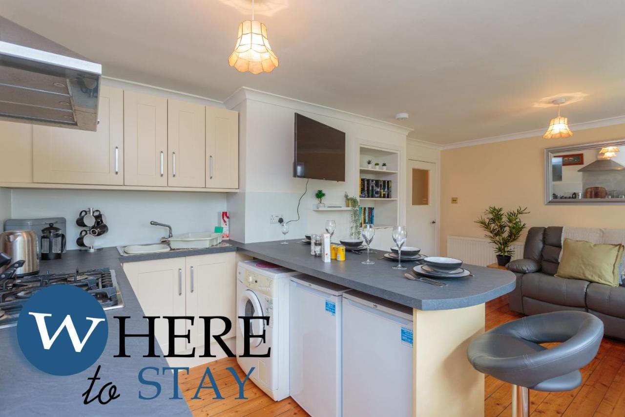 Lovely Apartment By The Hillwood Park-Free Parking 爱丁堡 外观 照片