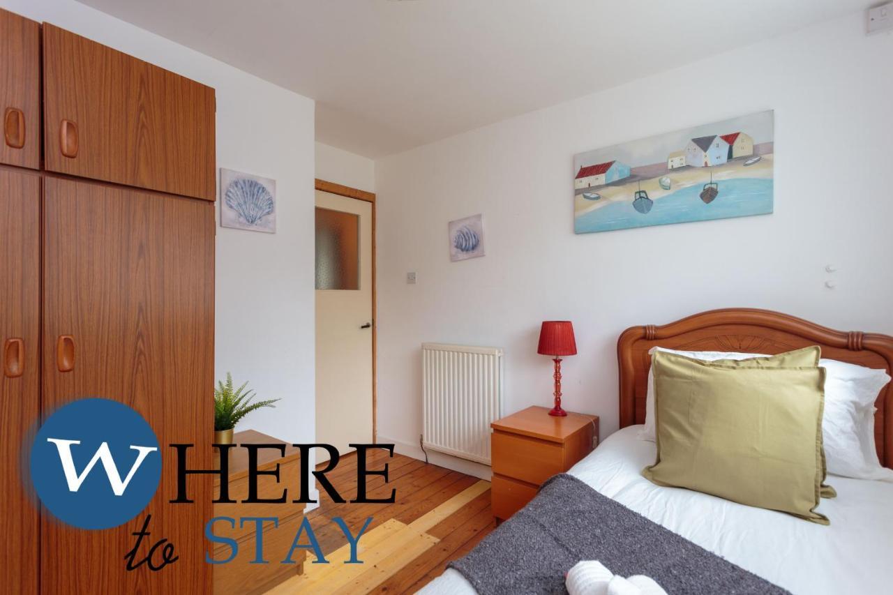 Lovely Apartment By The Hillwood Park-Free Parking 爱丁堡 外观 照片